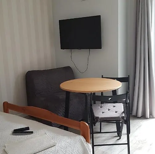 בית אירוח Monika