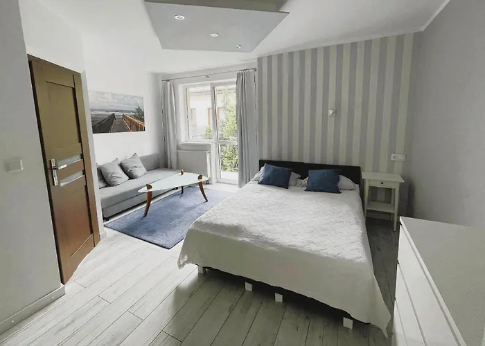 Monika בית אירוח *