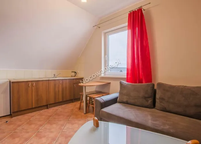 בית אירוח Monika