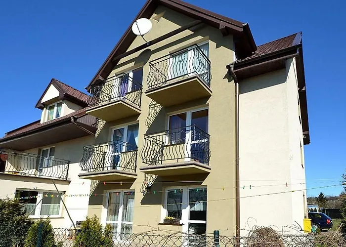 בית אירוח Monika