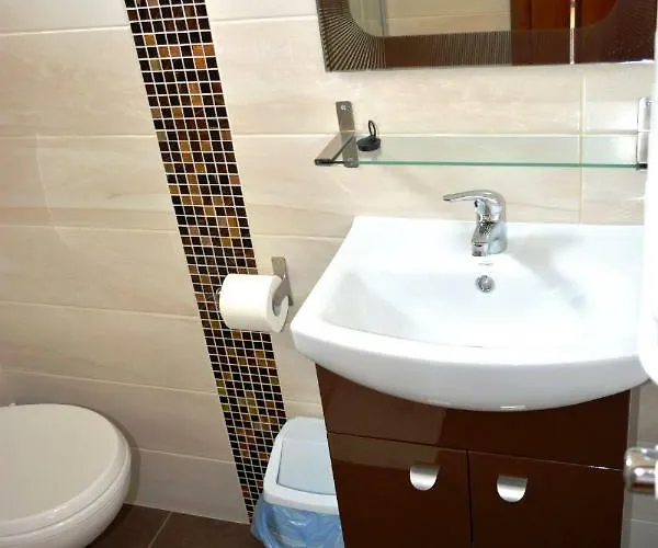 בית אירוח Monika יאסטארניה